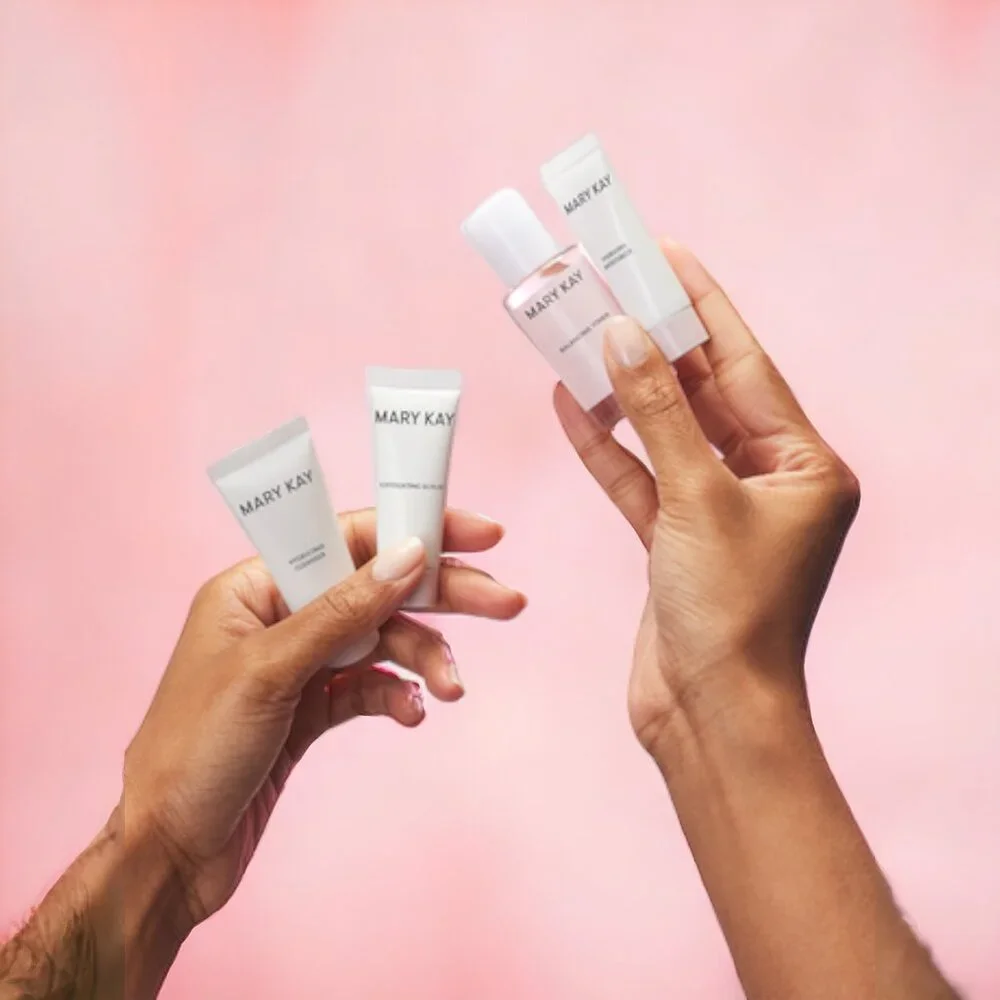 Mary Kay® Hydrating Go Set Normal to Dry